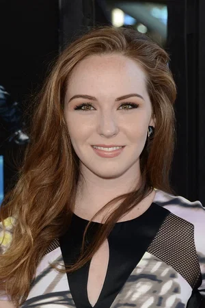  Camryn Grimes photo