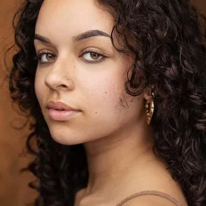 Photo star :  Jemelia George