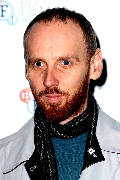 Ewen Bremner