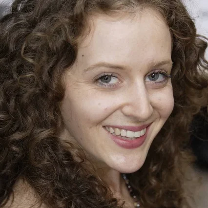  Olivia Rameau