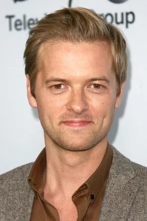 Adam Campbell photo