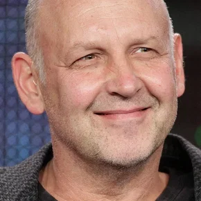 Photo star : Nick Searcy