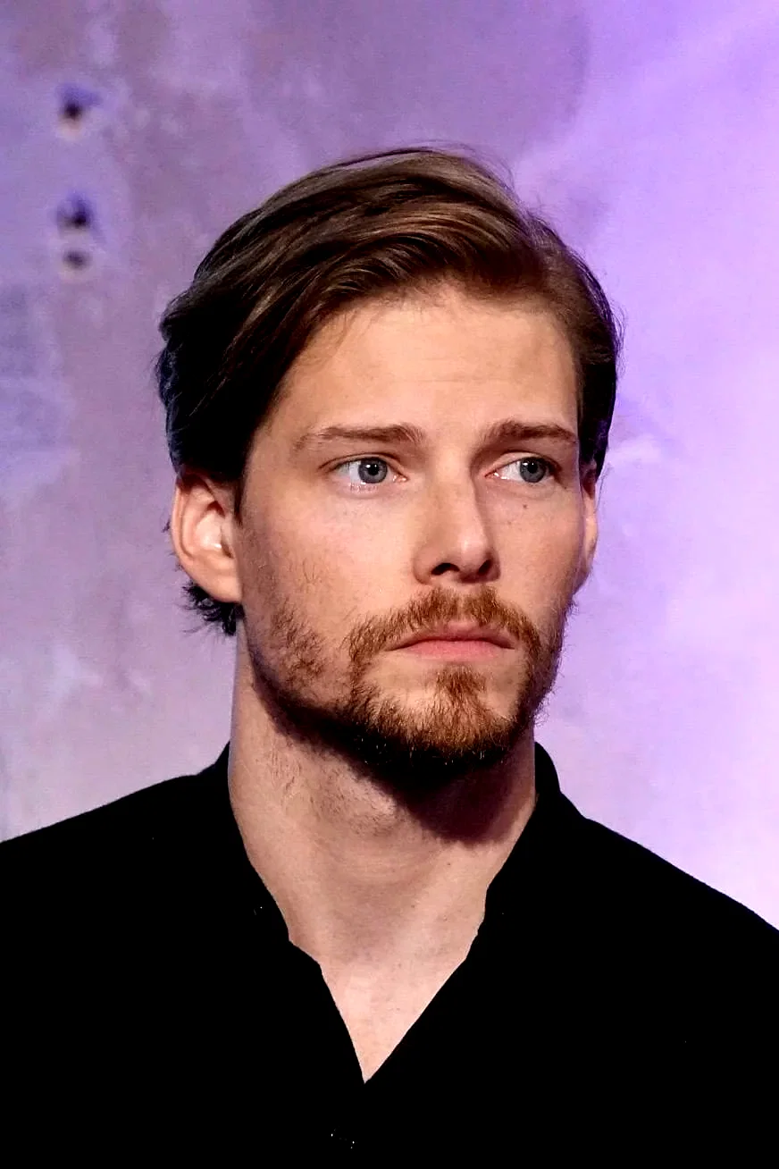 Hunter Parrish