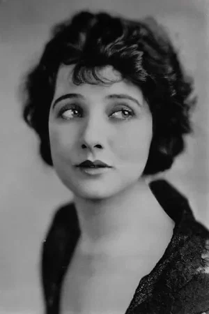  Betty Blythe