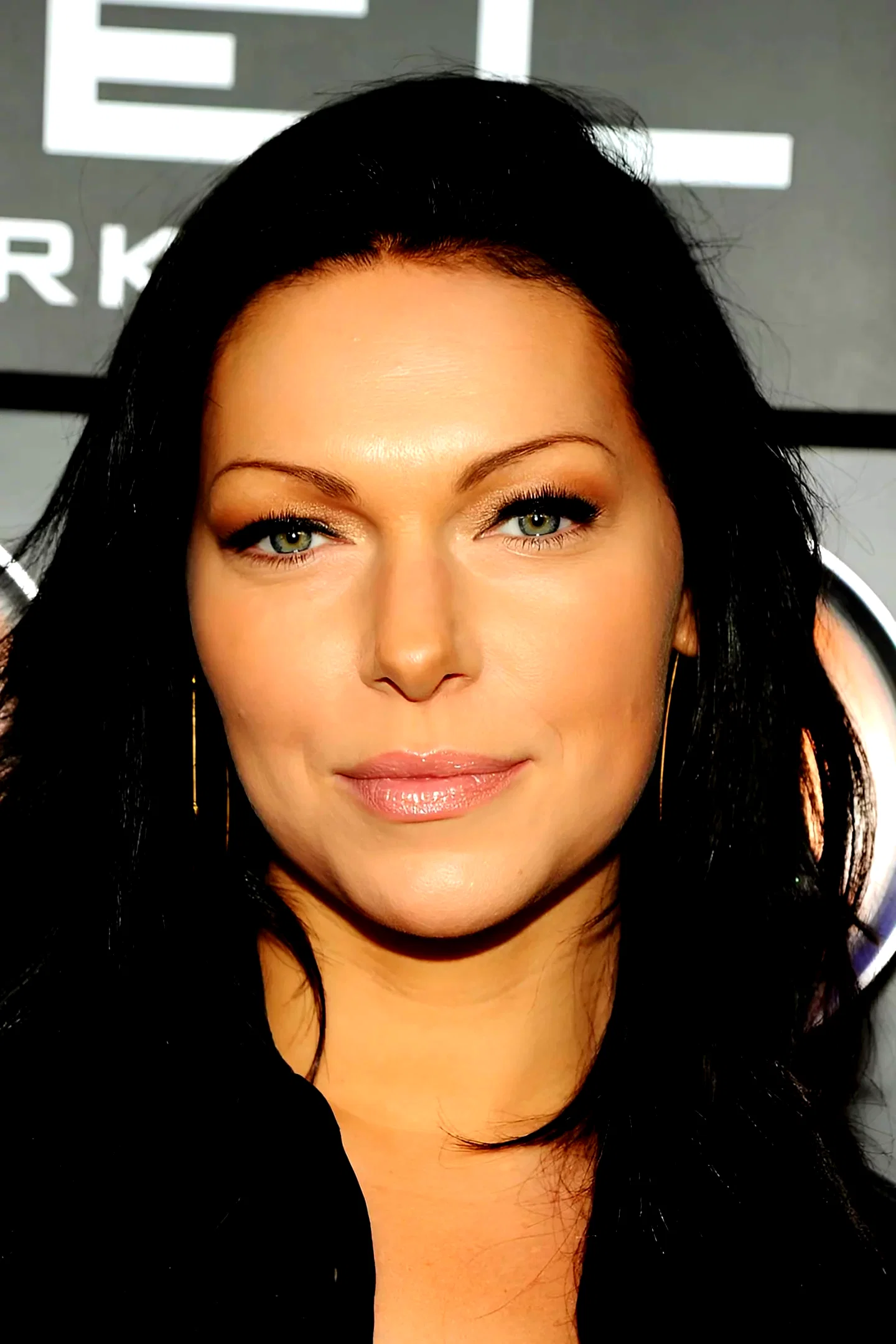 Laura Prepon