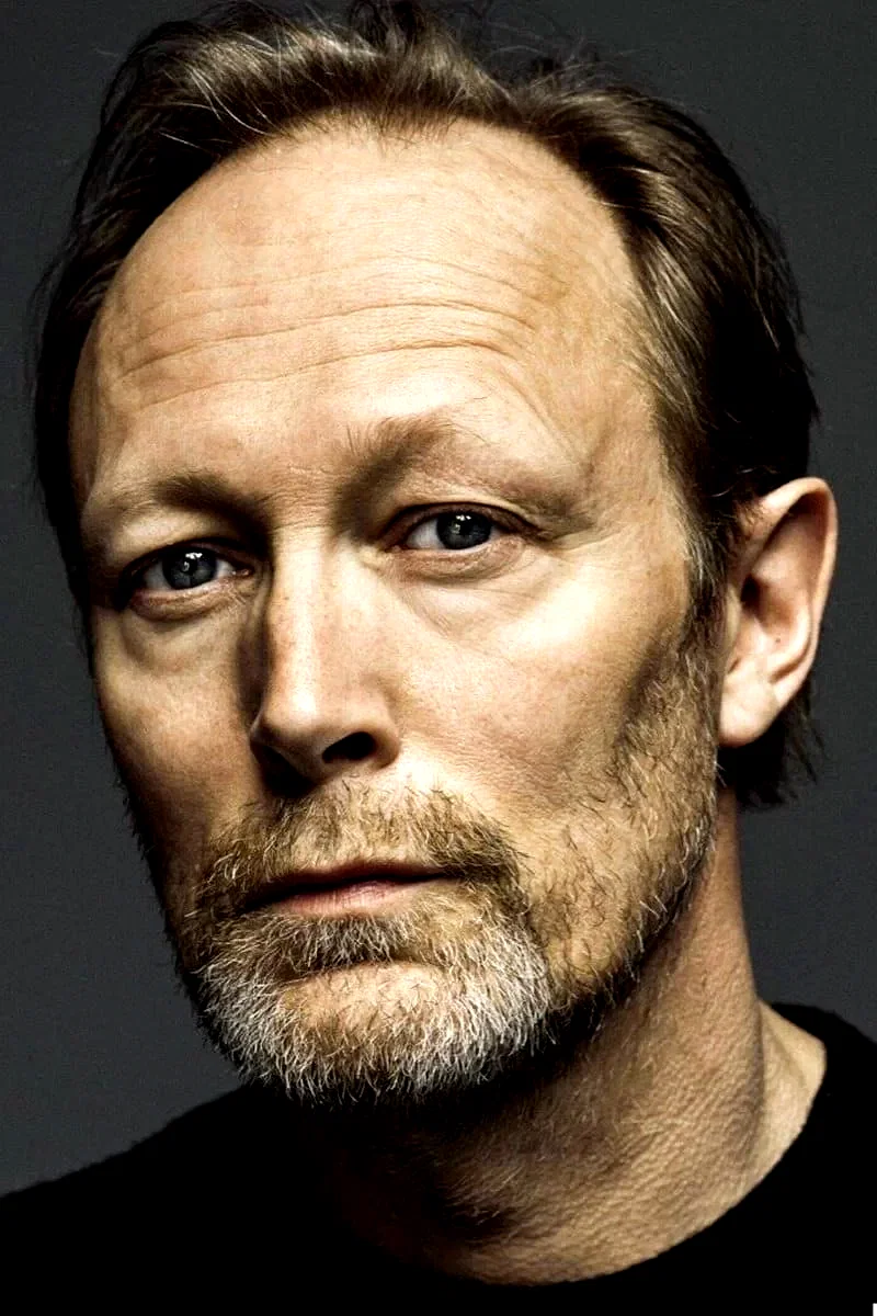 Lars Mikkelsen