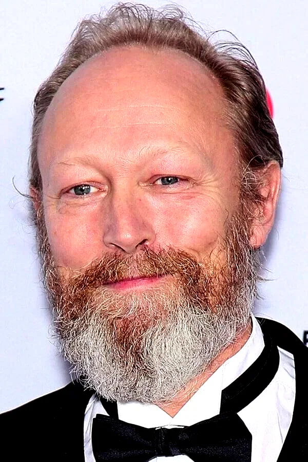 Lars Mikkelsen