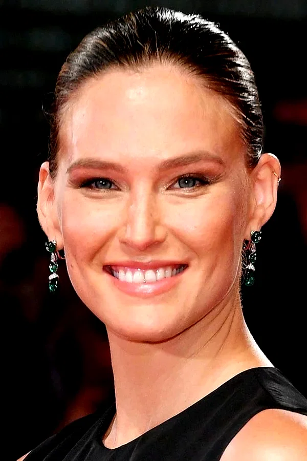 Bar  Refaeli