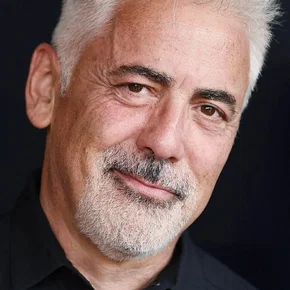 Photo star : Adam Arkin