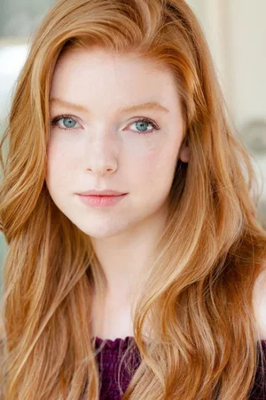  Mackenzie Brooke Smith
