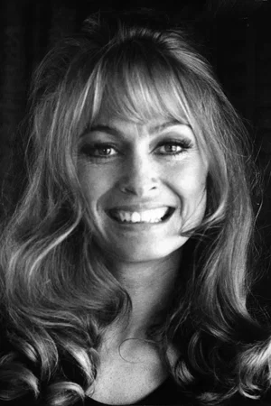Suzy  Kendall photo