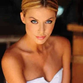 Photo star :  Micol Azzurro