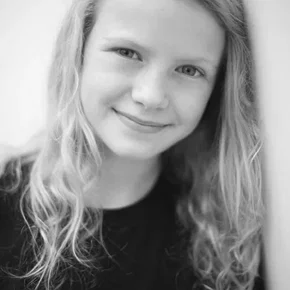 Photo star : Orla Hill