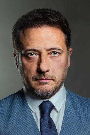 Yigit Özsener photo