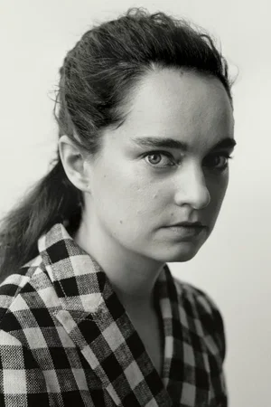  Emma Portner photo