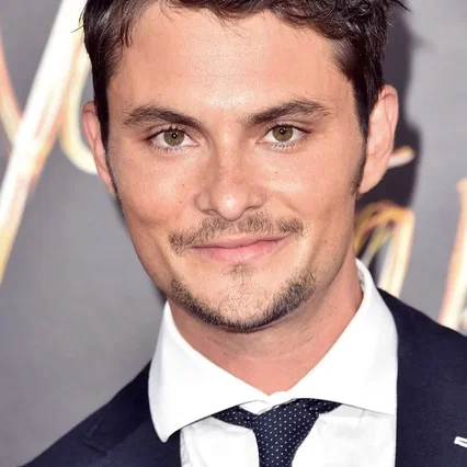 Shiloh Fernandez