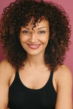  Stevvi Alexander photo