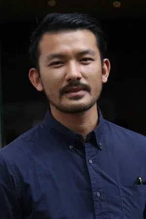 Rio  Dewanto photo