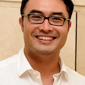 Photo star :  Surya Saputra