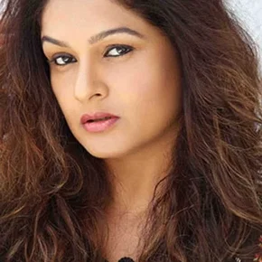 Photo star : Tejaswini Kolhapure