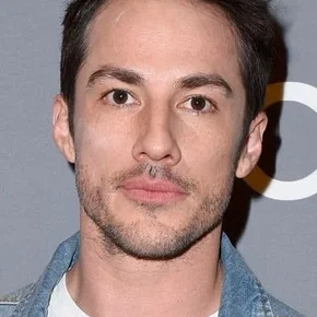Photo star : Michael Trevino