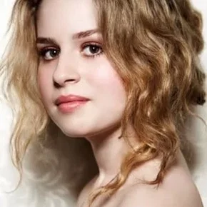 Photo star : Allie Grant