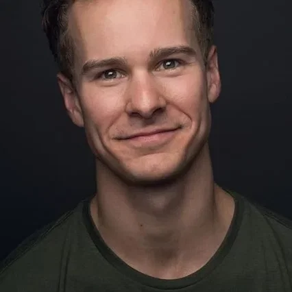  Ryan  Steele