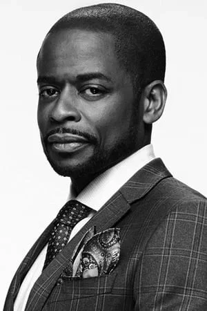 Dule Hill photo