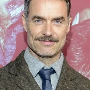 Photo star : Murray Bartlett