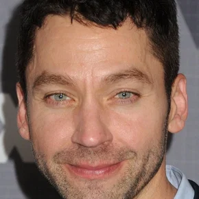 Photo star : Michael Weston