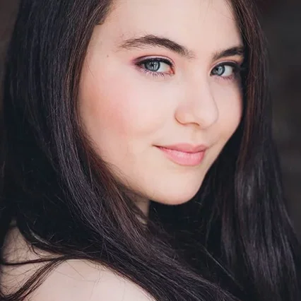 Lilla Crawford