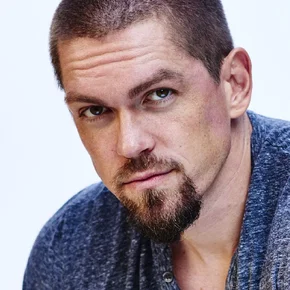 Photo star : Steve Howey