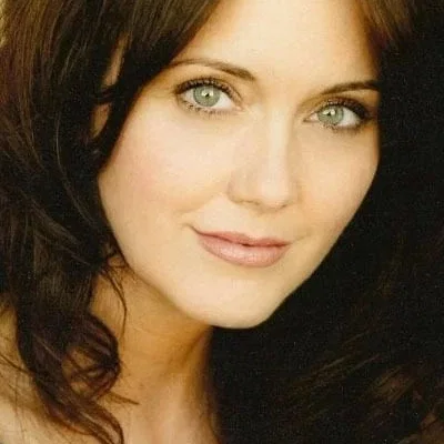 Julia  Campbell