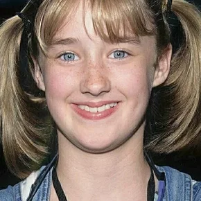 Photo star : Ashley Johnson
