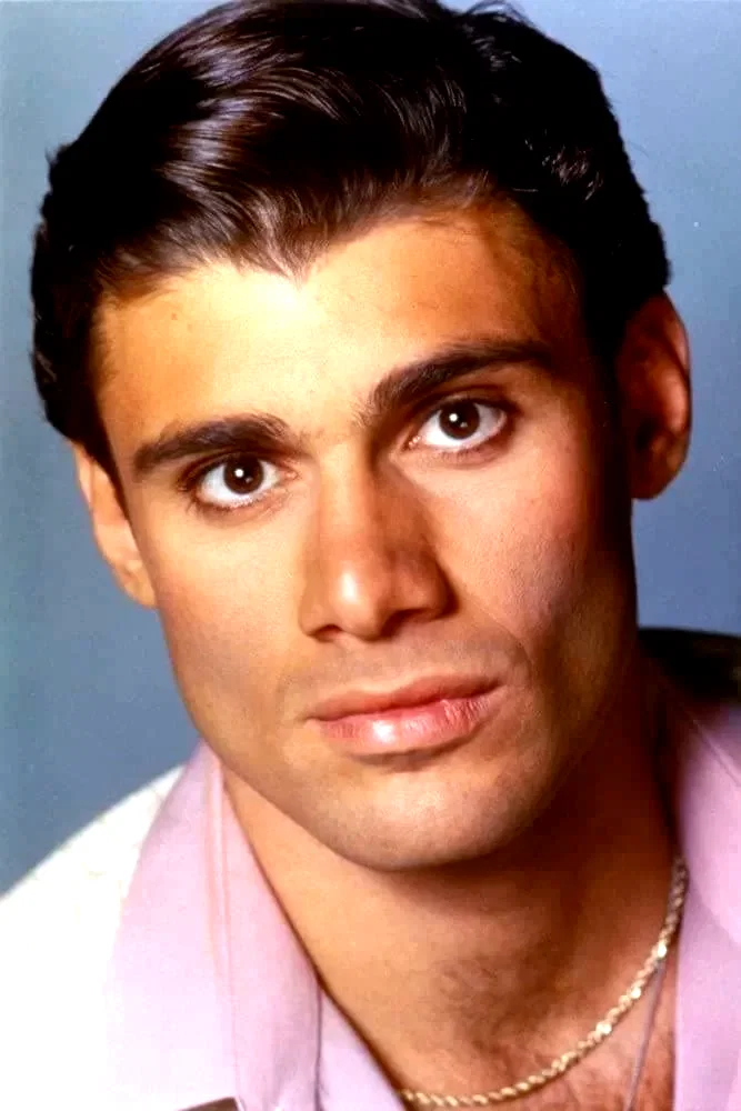 Steven Bauer