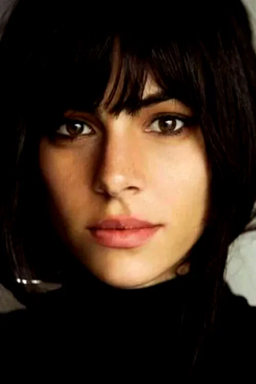  Clara Joly