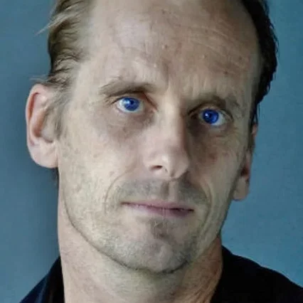 Brian D Wright