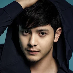 Photo star :  Alden Richards