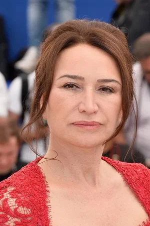 Demet Akbag photo