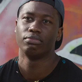 Photo star :  Tanguy Onakoy