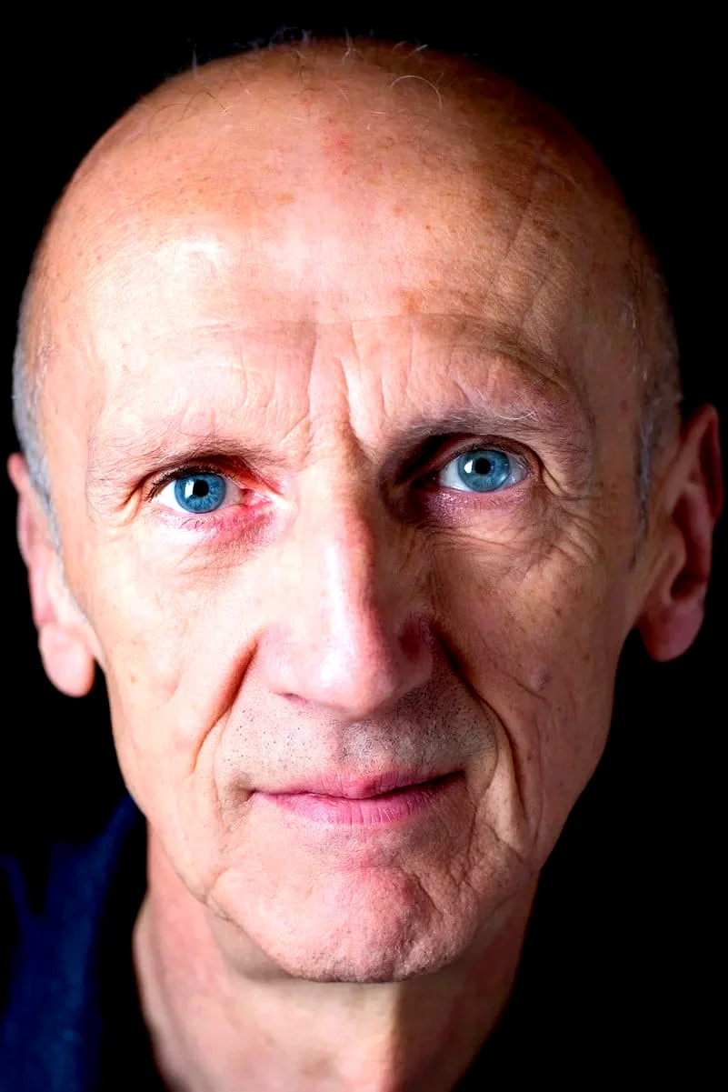 Ian Hanmore