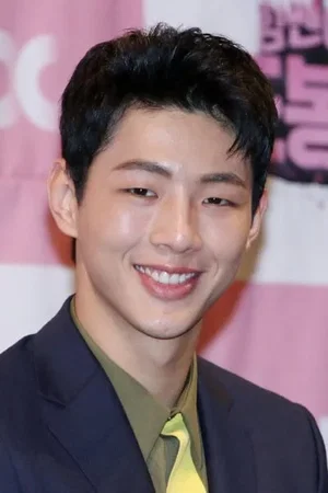  Ji Soo photo