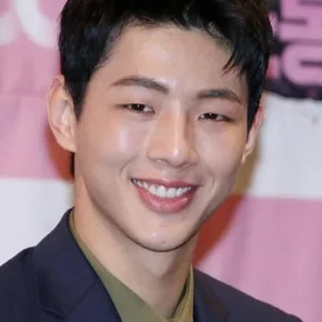Photo star :  Ji Soo