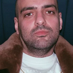 Photo star :  Bartu Küçükçağlayan