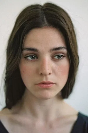  Juliette Lamet photo