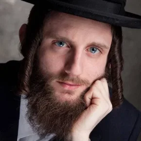 Photo star :  Luzer Twersky