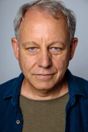 Brad  Greenquist