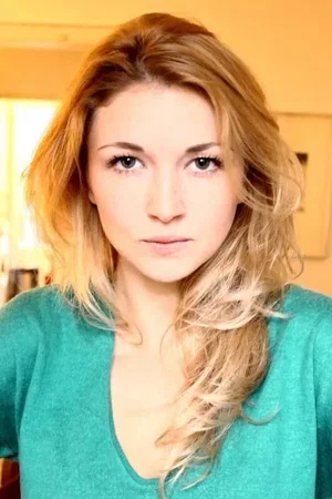  Viktoria Kozlova photo