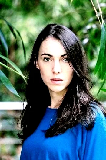 Lena Paugam