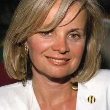  Margaret Ladd